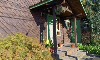 Casa esquina en sector costanera de Panguipulli