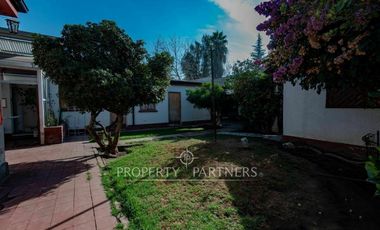Amplia y cómoda casa en venta, barrio patrimonial Ñuñoa