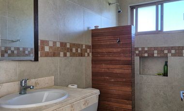 CASA EN PLAYA EN VENTA EQUIPADA Y AMUEBLADA, San Bruno