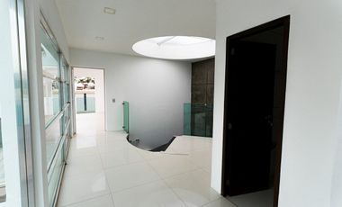 RESIDENCIA DE LUJO EN VENTA PARQUE VIRREYES