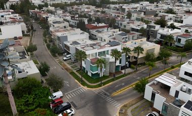 RESIDENCIA DE LUJO EN VENTA PARQUE VIRREYES