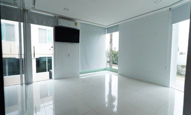 RESIDENCIA DE LUJO EN VENTA PARQUE VIRREYES