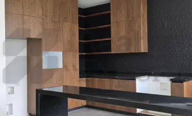 Casa en renta en Altares Residencial, Santiago, Nuevo León