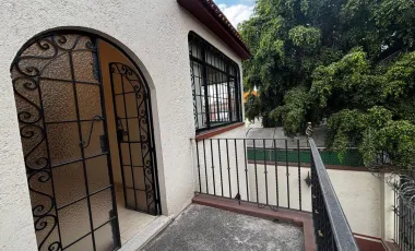 Casa en venta en Claveria, Azcapotzalco, Ciudad de México