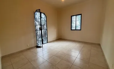 Casa en venta en Claveria, Azcapotzalco, Ciudad de México