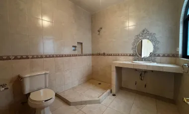 Casa en venta en Claveria, Azcapotzalco, Ciudad de México
