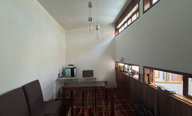 Casa venta o renta Toluca en Col. Federal cerca de Tollocan y del Sanatorio Toluca, remodelada.