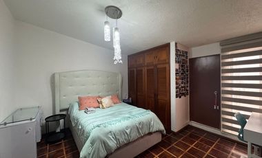 Casa venta o renta Toluca en Col. Federal cerca de Tollocan y del Sanatorio Toluca, remodelada.