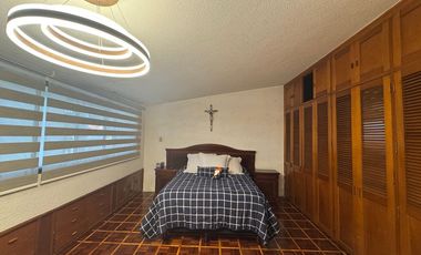 Casa venta o renta Toluca en Col. Federal cerca de Tollocan y del Sanatorio Toluca, remodelada.