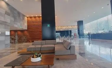 Oficina en venta en Hacienda de las Palmas, Huixquilucan, México