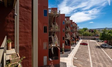 Departamento en PRIMERA LÍNEA DE LAGO DE CHAPALA, ideal para inversión de estancias cortas, 2 habitaciones, 2 baños