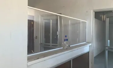 Edificio en renta en Iturbide, San Nicolás de los Garza, Nuevo León