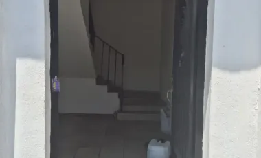 Edificio en renta en Iturbide, San Nicolás de los Garza, Nuevo León