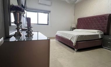 Venta de casa en Las Quintas