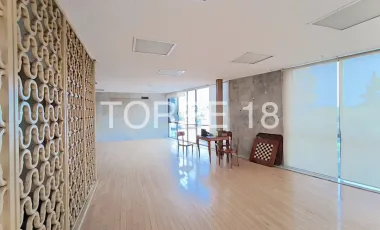 Casa en venta en Lomas de Tecamachalco, Naucalpan de Juárez, México
