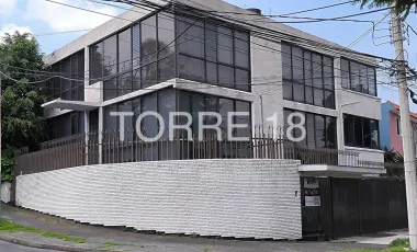 Casa en venta en Lomas de Tecamachalco, Naucalpan de Juárez, México