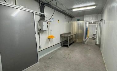 BODEGA PROCESADORA DE ALIMENTOS EN RENTA EN COL. BUGAMBILIAS, CULIACÁN ¡Lista para tu negocio!