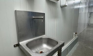 BODEGA PROCESADORA DE ALIMENTOS EN RENTA EN COL. BUGAMBILIAS, CULIACÁN ¡Lista para tu negocio!