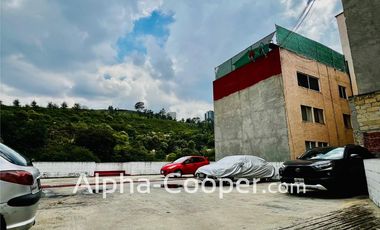 Departamento en venta con 3 recamaras y 2 estacionamientos en Lomas Verdes, Junto a La Cuspide
