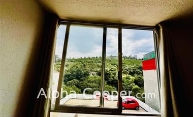 Departamento en venta con 3 recamaras y 2 estacionamientos en Lomas Verdes, Junto a La Cuspide