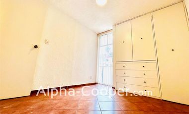 Departamento en venta con 3 recamaras y 2 estacionamientos en Lomas Verdes, Junto a La Cuspide