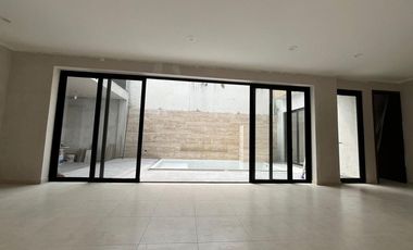 CASA EN VENTA NUEVA EN RESIDENCIAL EL COUNTRY VILLAHERMOSA