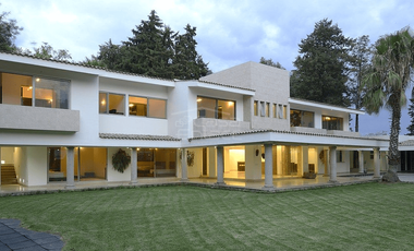 Casa en Fraccionamiento en La Herradura, Cuernavaca, Morelos CAEN-1302-Fr