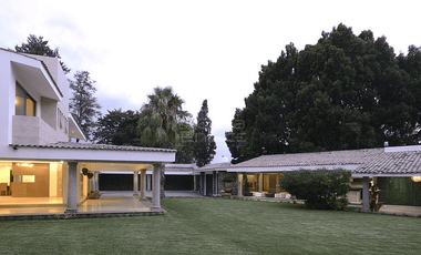 Casa en Fraccionamiento en La Herradura, Cuernavaca, Morelos CAEN-1302-Fr