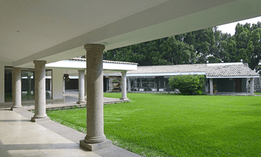 Casa en Fraccionamiento en La Herradura, Cuernavaca, Morelos CAEN-1302-Fr