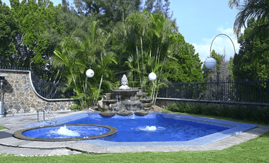 Casa en Fraccionamiento en La Herradura, Cuernavaca, Morelos CAEN-1302-Fr