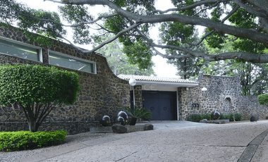 Casa en Fraccionamiento en La Herradura, Cuernavaca, Morelos CAEN-1302-Fr