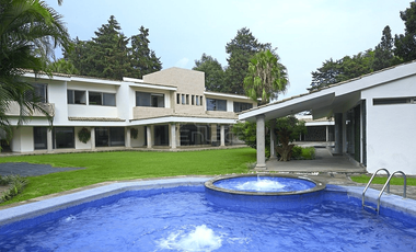 Casa en Fraccionamiento en La Herradura, Cuernavaca, Morelos CAEN-1302-Fr
