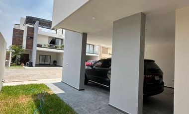 CASA EN VENTA EN PALMIRA ZONA COUNTRY VILLAHERMOSA