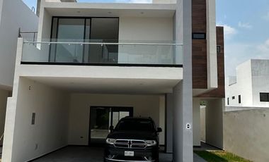 CASA EN VENTA EN PALMIRA ZONA COUNTRY VILLAHERMOSA