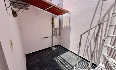 Casa Sola en Venta en Colonia Obrera | 3 Recámaras | 2 Estacionamientos | Amplios Espacios