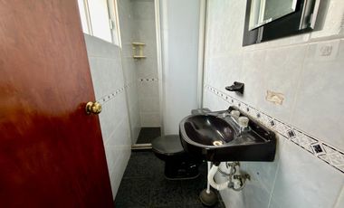 Casa Sola en Venta en Colonia Obrera | 3 Recámaras | 2 Estacionamientos | Amplios Espacios