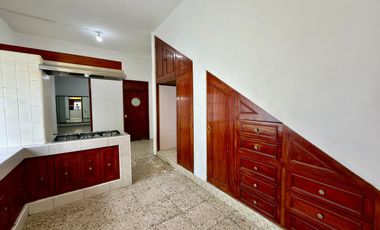Casa Sola en Venta en Colonia Obrera | 3 Recámaras | 2 Estacionamientos | Amplios Espacios