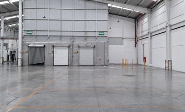 Bodega Industrial en Naucalpan de 2,159 m2