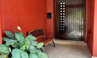 Casa en Renta en Residencial Esmeralda Colima Frente Jardín 4 Recámaras