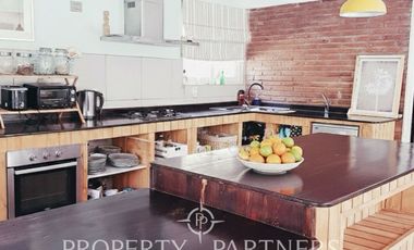 Hermosa y amplia propiedad en arriendo