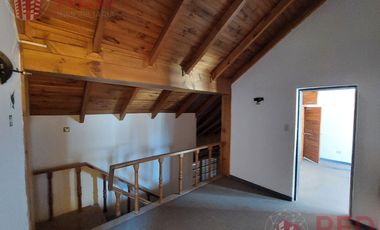 Casa  Apta Credito , Apta Desarrollo en Área Centro Este