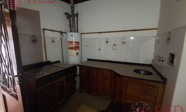 Casa  Apta Credito , Apta Desarrollo en Área Centro Este