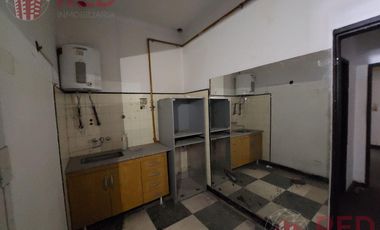Casa  Apta Credito , Apta Desarrollo en Área Centro Este