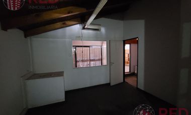 Casa  Apta Credito , Apta Desarrollo en Área Centro Este