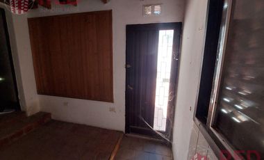 Casa  Apta Credito , Apta Desarrollo en Área Centro Este