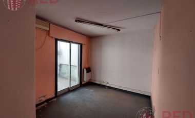 Casa  Apta Credito , Apta Desarrollo en Área Centro Este