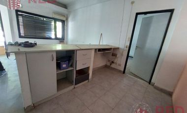 Casa  Apta Credito , Apta Desarrollo en Área Centro Este