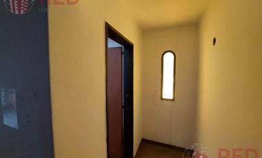 Casa  Apta Credito , Apta Desarrollo en Área Centro Este