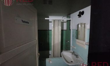 Casa  Apta Credito , Apta Desarrollo en Área Centro Este