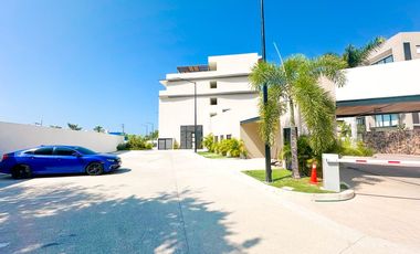 Departamento en venta en condominio Altea en Puerto Vallarta